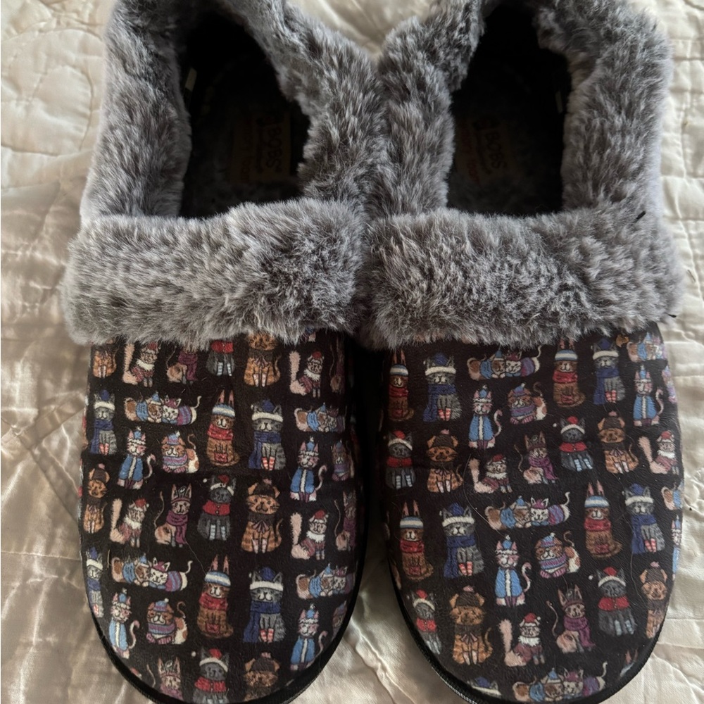 BOBS from Skechers Cat Pattern Slippers with Gray Faux Fur
